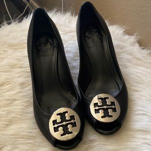 Tory Burch Sally 2 Black Leather Peep Toe Wedge Heel Size 6.5